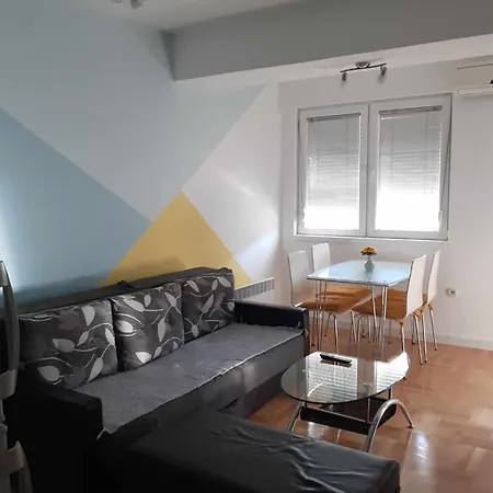 Al Mana Apartment Skopje
